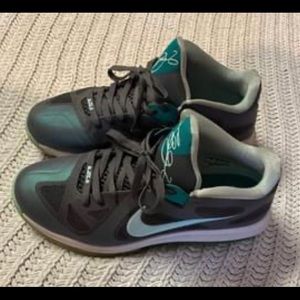 Lebron 9 Low Easter Size 10